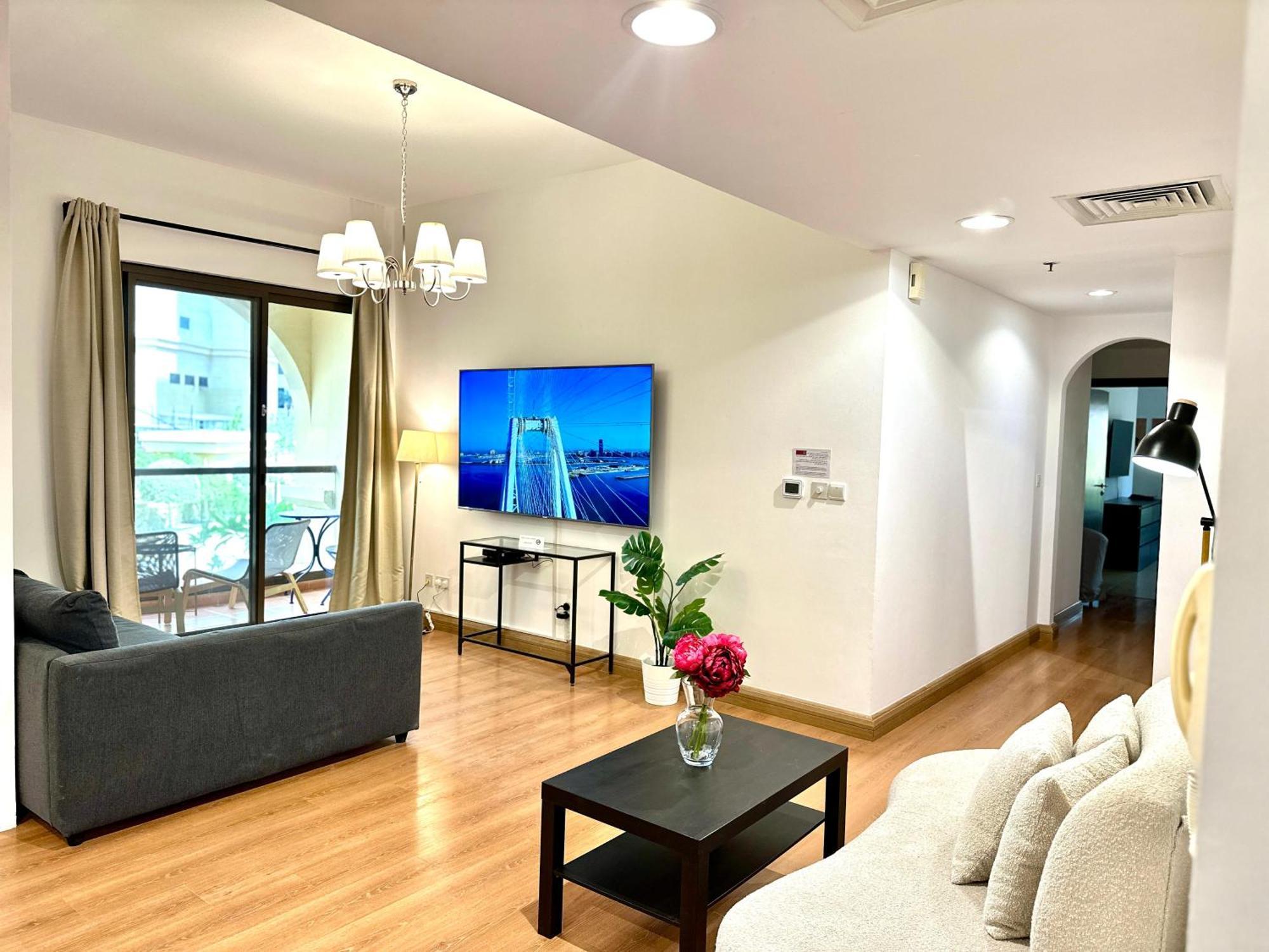Beautiful 2Br & 4Br Apartments On Jbr Beach, Walking Distance To Bluewaters Island - By Sunkissed Holiday Homes Dubai Ngoại thất bức ảnh