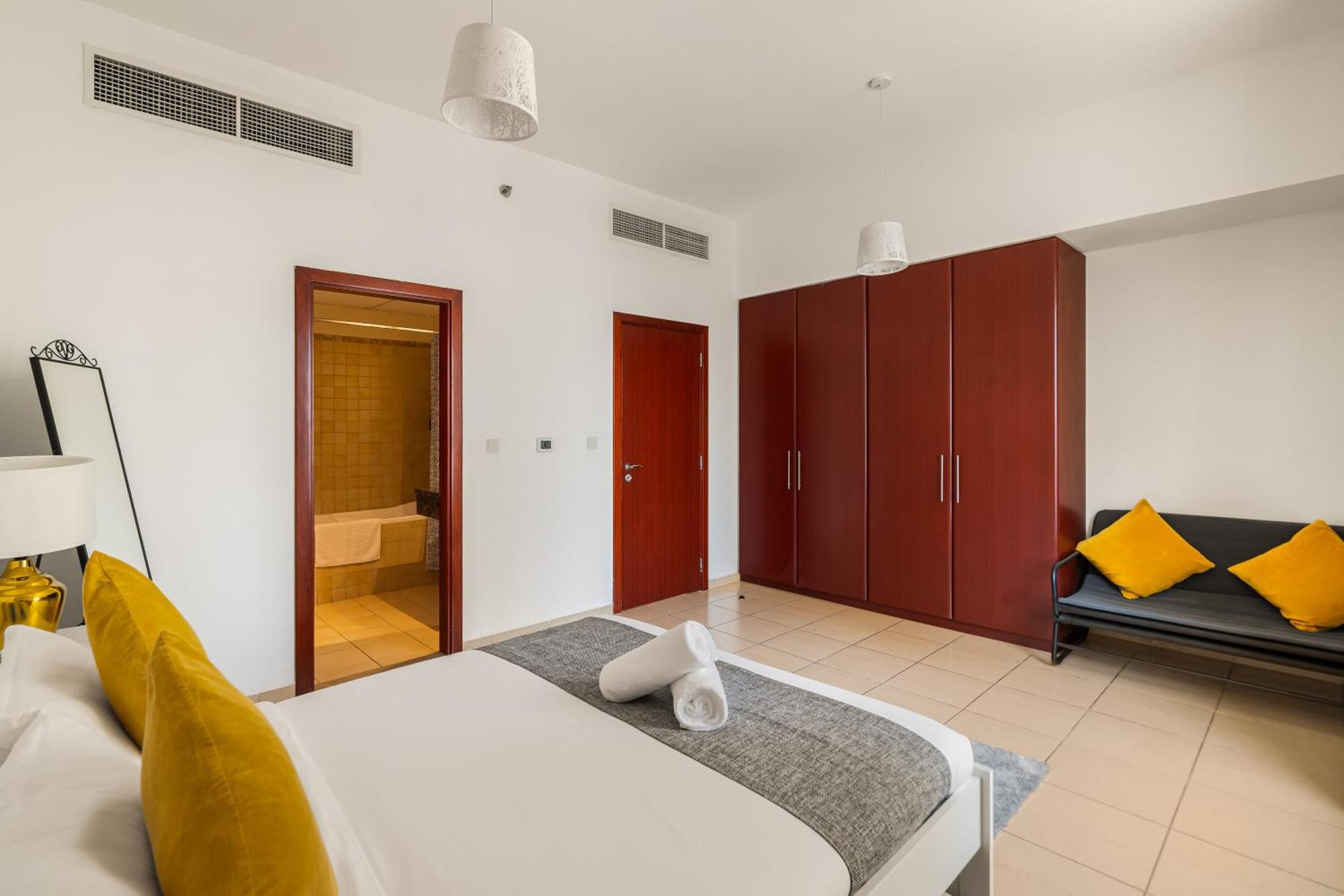 Beautiful 2Br & 4Br Apartments On Jbr Beach, Walking Distance To Bluewaters Island - By Sunkissed Holiday Homes Dubai Ngoại thất bức ảnh